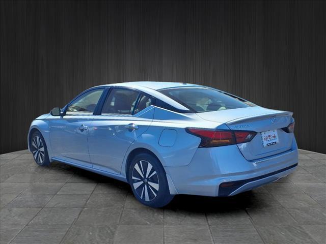 2021 nissan altima 2.5 sv