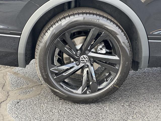 2024 volkswagen tiguan 2.0t se r-line black 4motion