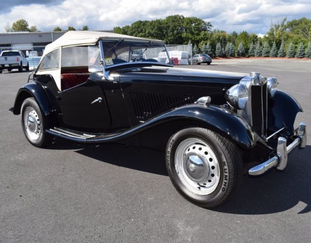 1951 black convertible roadster 4 speed manual classic british
