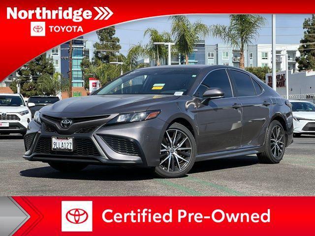 2024 toyota camry se