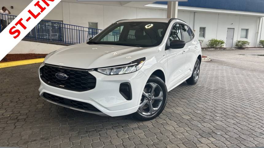 2023 ford escape st-line