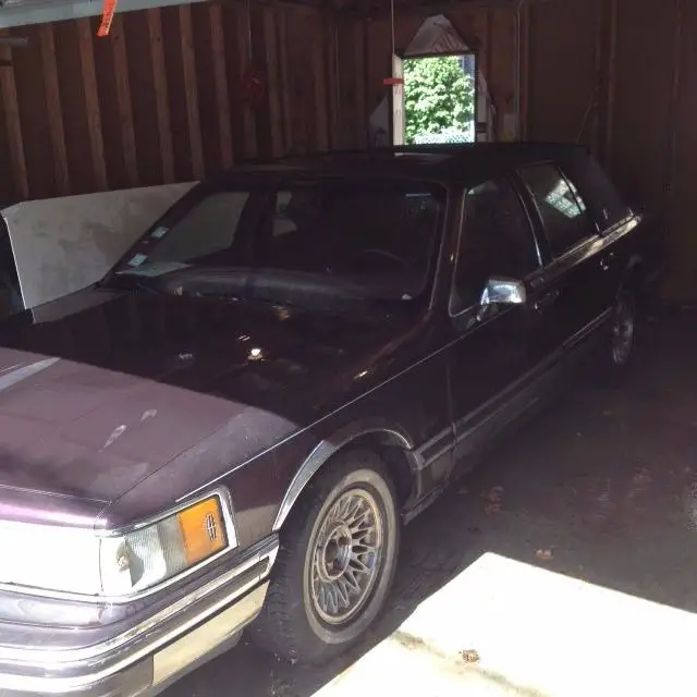 1993 lincoln town car signaiture