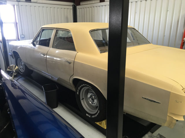 1966 chevelle 300 4 speed