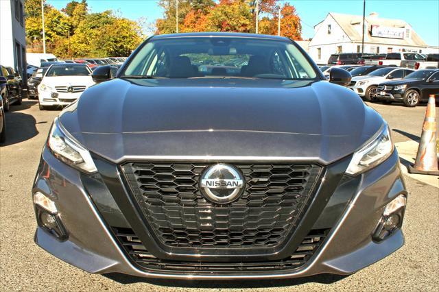 2022 nissan altima 2.5 sr