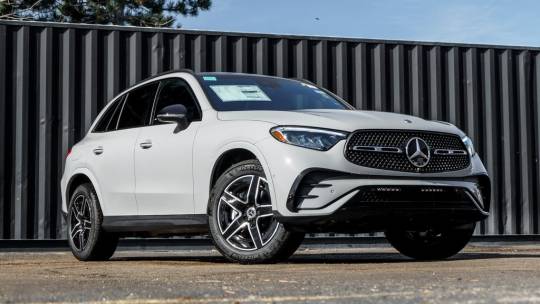 2025 Mercedes-Benz GLC