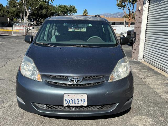 2007 toyota sienna ce