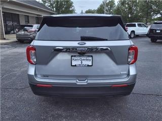 2020 Ford Explorer base
