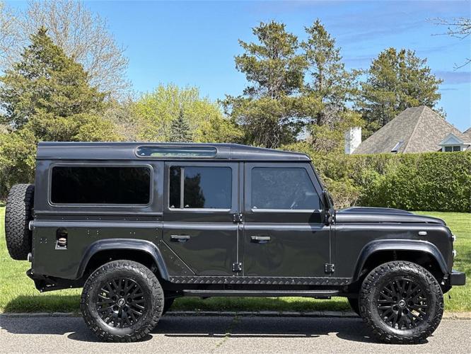 1992 land rover defender in southampton, new york