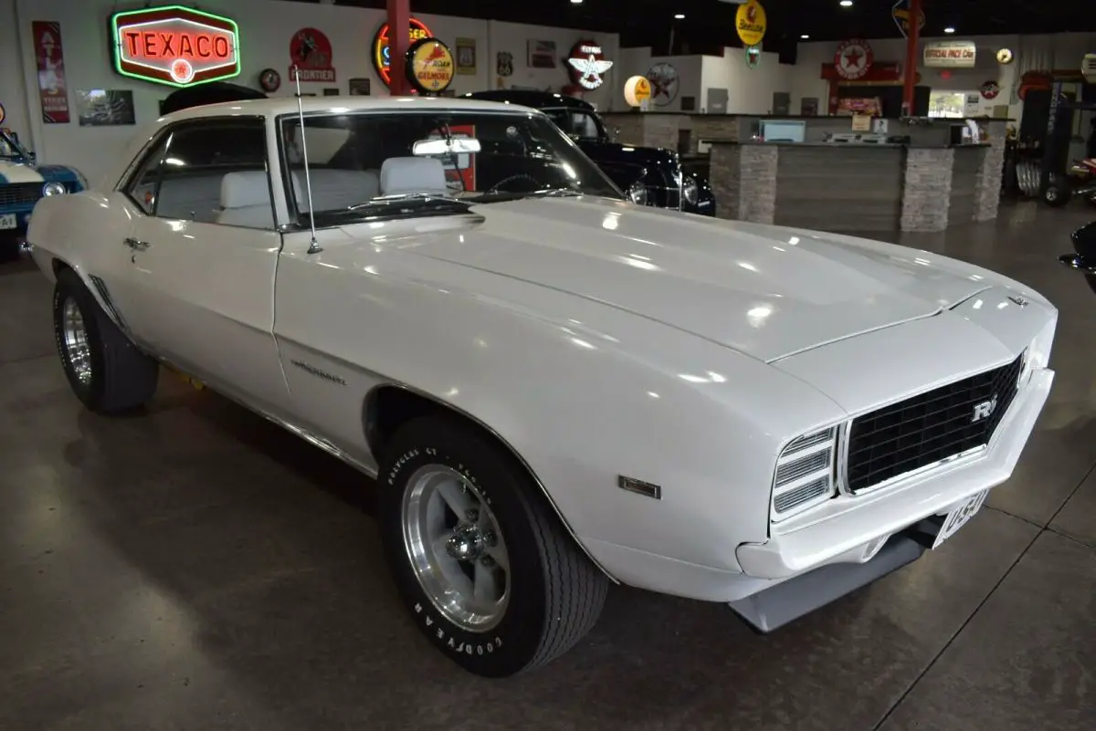 survivor 1969 chevy camaro rs, w/ 427 zl1 aluminum engine, 4 speed, 12 bolt posi