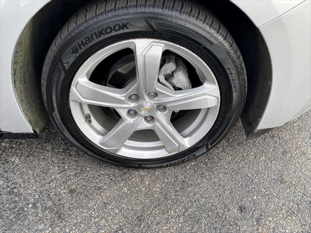2018 chevrolet volt lt
