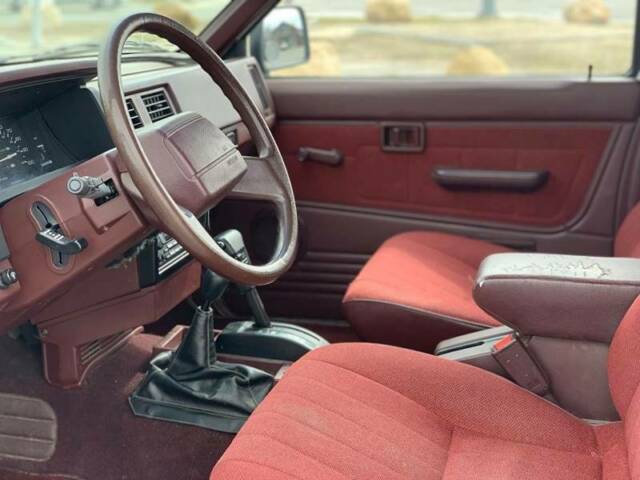 low miles 1991 nissan pathfinder xe 4dr 4wd suv automatic 4-speed 4wd v6