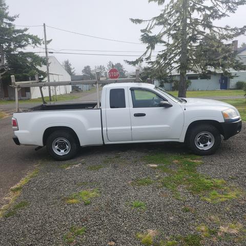 2007 mitsubishi raider ls extended cab