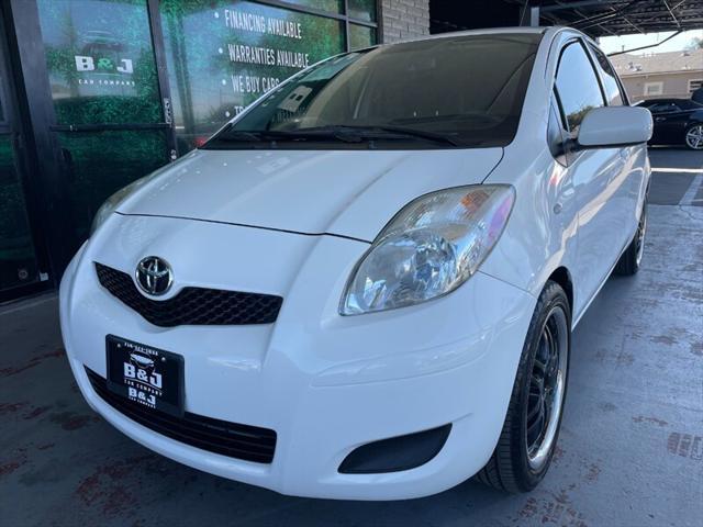 2010 toyota yaris base