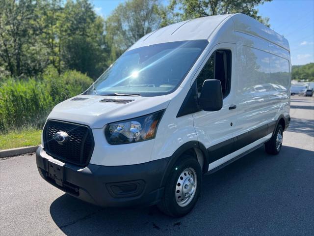 2022 ford transit-350 base