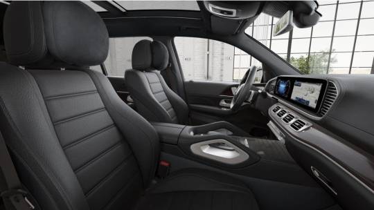 2025 Mercedes-Benz GLS