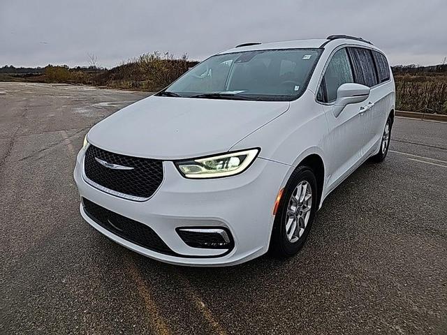 2022 chrysler pacifica touring-l