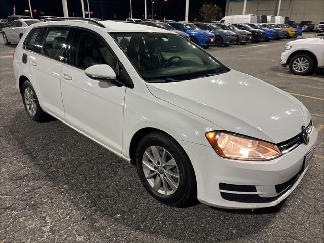2016 volkswagen golf sportwagen tsi s 4-door