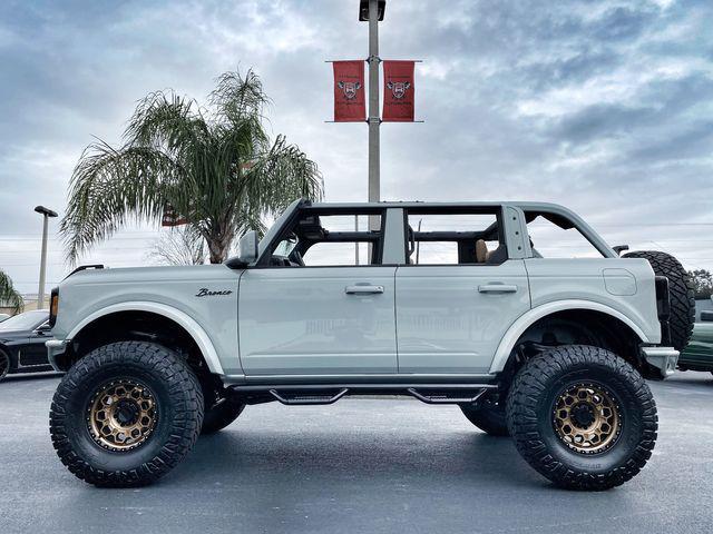 2023 ford bronco black diamond