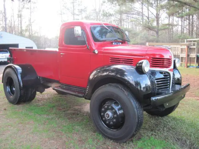 1945 dodge 1 1/2 ton
