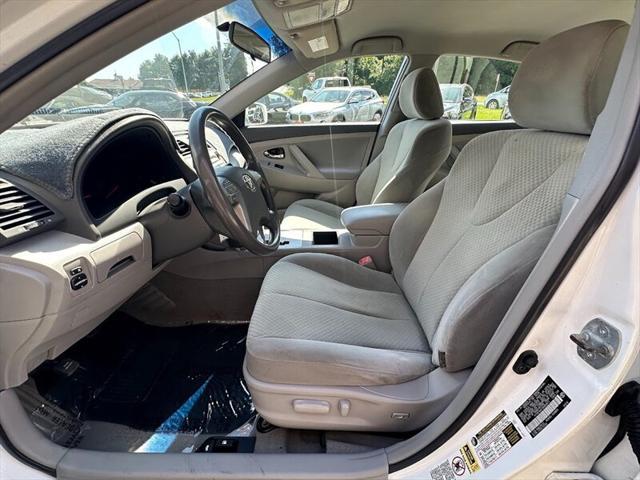 2009 toyota camry le