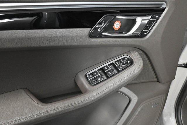 2021 porsche macan s