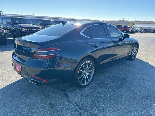 2022 genesis g70 3.3t rwd