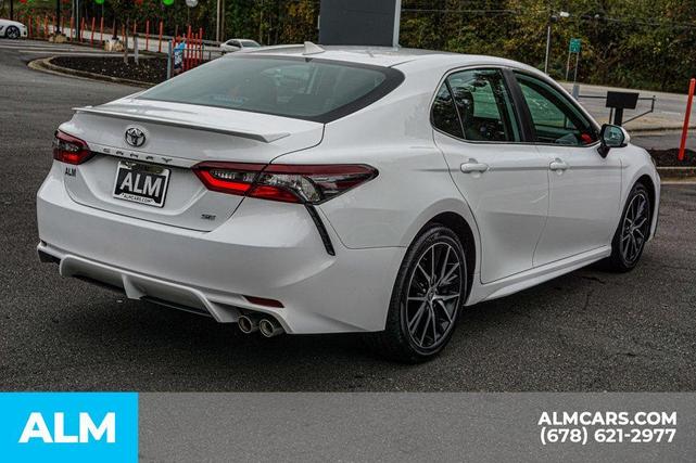 2024 toyota camry se