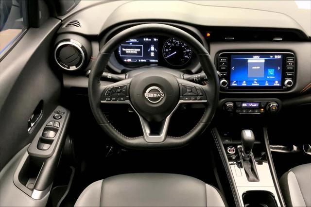 2023 nissan kicks sr