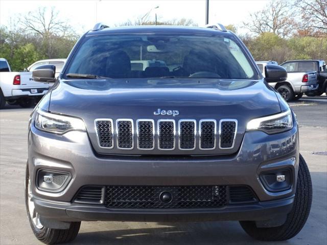 2021 jeep cherokee latitude lux
