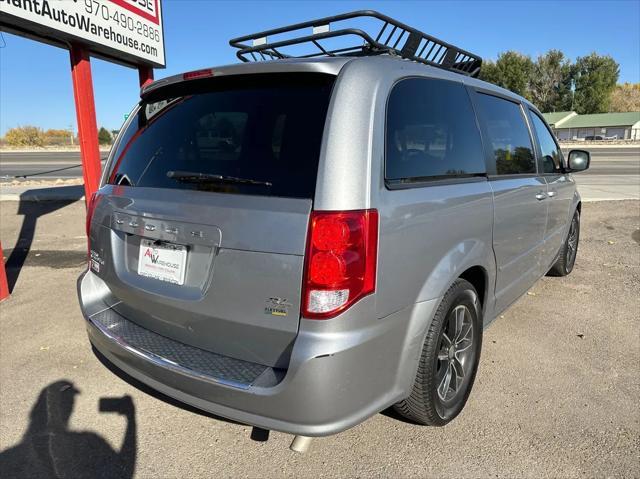 2016 dodge grand caravan r/t