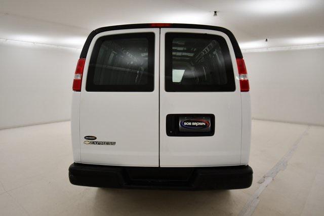2022 chevrolet express 2500 rwd 2500 extended wheelbase wt
