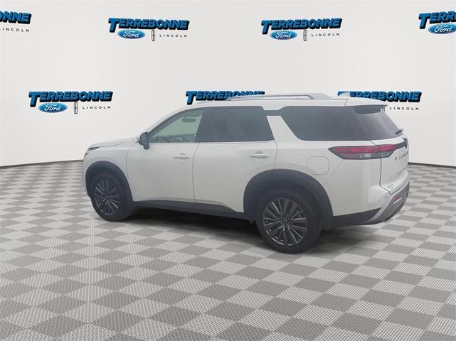 2024 nissan pathfinder sl