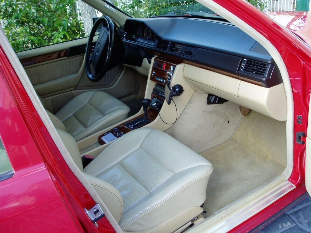 1991 mercedes, 4-dr sedan, red, tan interior