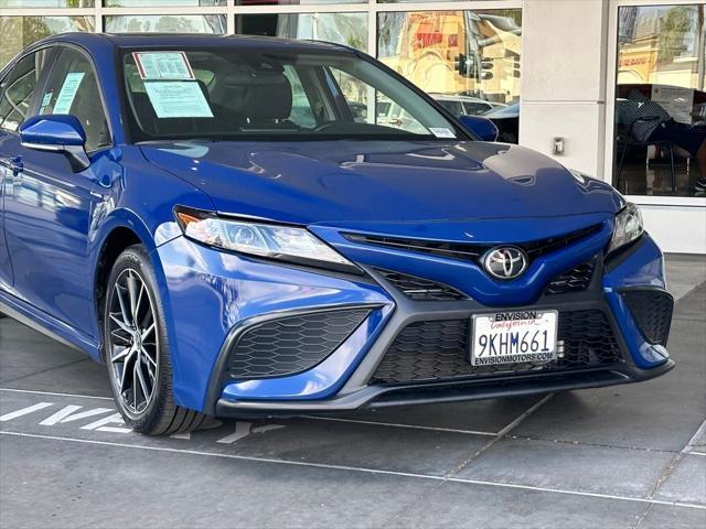 2024 toyota camry se