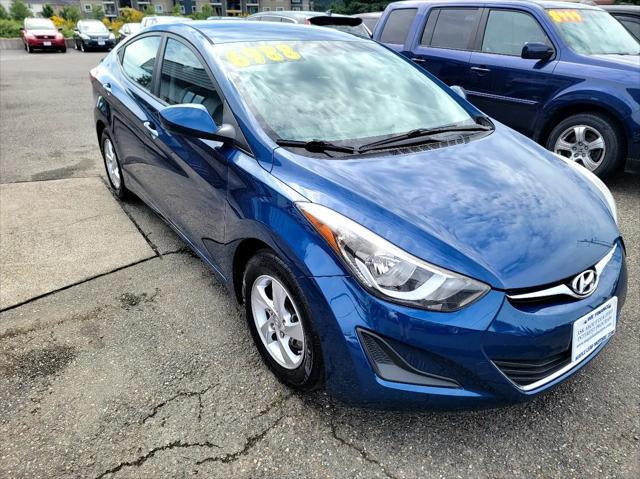 2014 hyundai elantra se