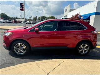 2021 Ford Edge sel