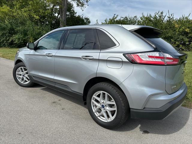 2022 ford edge sel