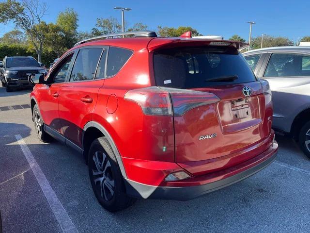 2017 toyota rav4 le