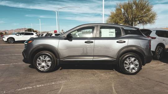 2025 Nissan Kicks