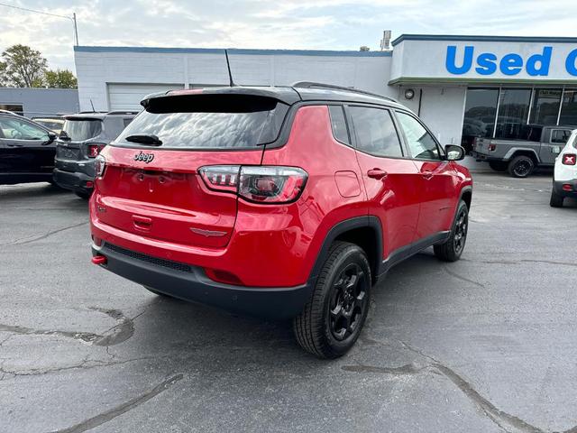 2023 jeep compass trailhawk