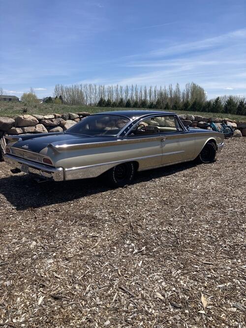 price drop 1960 ford starliner for sale. 2 door hardtop