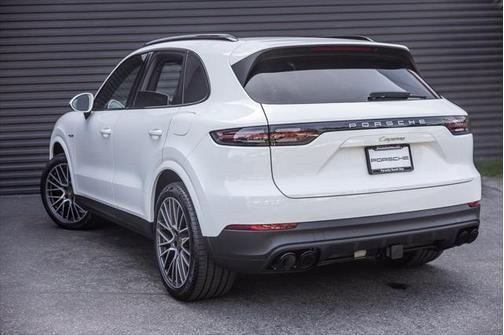 2021 porsche cayenne e-hybrid