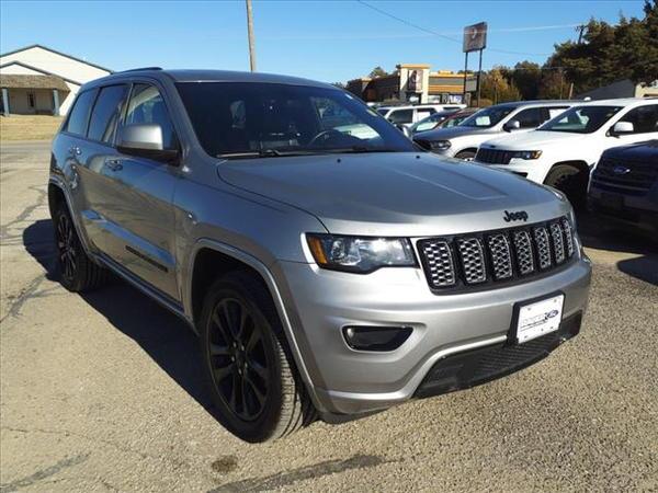 2017 jeep grand cherokee in milwaukee, wisconsin