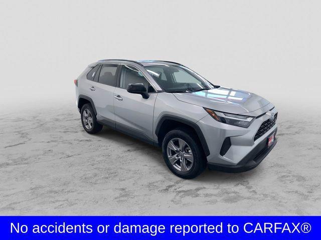 2024 toyota rav4 hybrid le