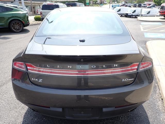 2015 lincoln mkz base