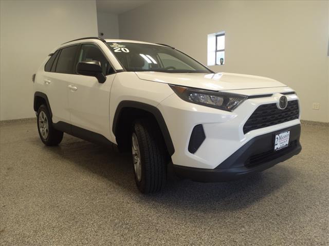 2020 toyota rav4 le
