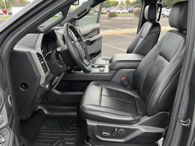 2019 ford expedition xlt