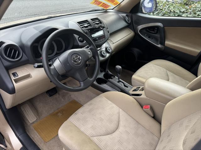 2010 toyota rav4 base