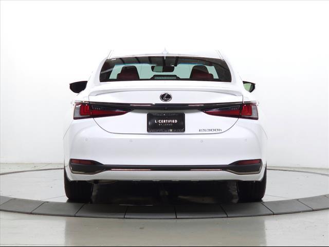 2023 lexus es 300h f sport handling
