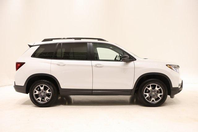2023 honda passport awd trailsport